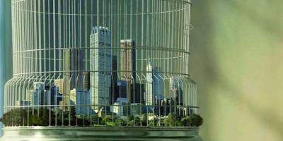 Modernliğin demir kafesinde yön arayışı