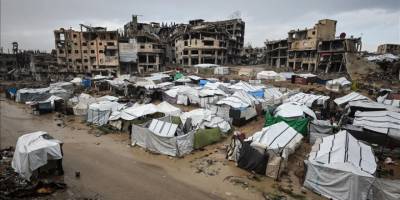 Gazze'de yaşama uygun olmayan çadırların yerine prefabrik ev talebi