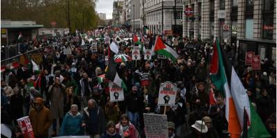 Filistin bayrağı Londra'da dalgalanırken Arap ufukları bomboş