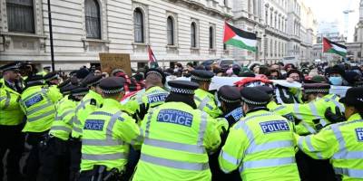 İngiltere'de Filistin destekçilerine yönelik gözaltılar arttı