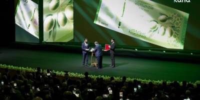 Şara’nın katılımıyla Şam’da yeni Suriye parası tanıtıldı