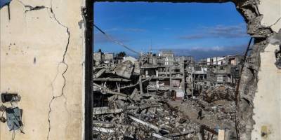 Soykırımcı İsrail Gazze’de işgal ettiği bölgelere saldırılarını sürdürüyor