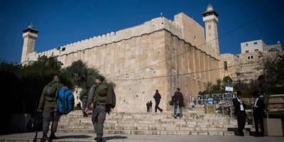 El-Halil'de sessizce ilhak ediliyor