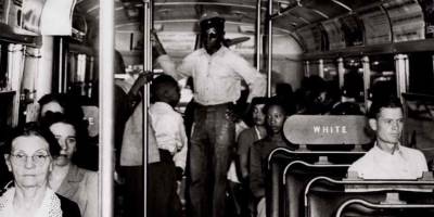 ABD’de beyaz birine yer vermeyi reddeden ilk siyahi Claudette Colvin hayatını kaybetti