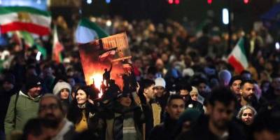 İran’daki olayları okurken vakıa ile tavrı karıştırmamak