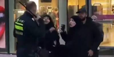Hollanda'da Müslüman kadınlara saldıran polis hakkında soruşturma