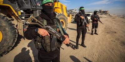 Hamas: İsrail Gazze’de yerinden edilmiş sivillerin çadırlarını vurarak ateşkesi hedef alıyor