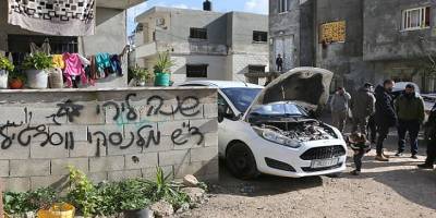 Fanatik yahudiler 15 Filistinli aileyi göçe zorladı