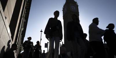 Avrupalıların üçte ikisi ülkelerinin tehdit altında olduğunu düşünüyor