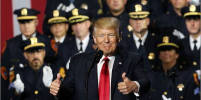 Trump, küresel polis olarak kendi başına hareket ediyor