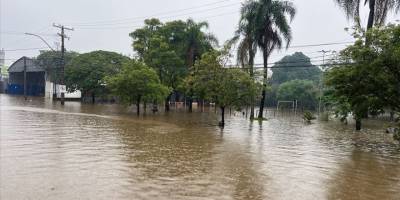 Brezilya'da şiddetli yağışların yol açtığı sellerde yaşamını yitirenlerin sayısı 30'a çıktı