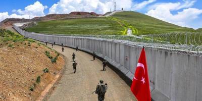 Türkiye muhtemel bir kitlesel göçü İran sınırları içinde karşılayacak