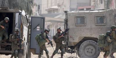 İşgalci İsrail Batı Şeria’daki onlarca kontrol noktasını kapattı