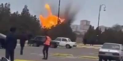 Azerbaycan, İran sınırından yük araçlarının hareketini geçici olarak askıya aldı