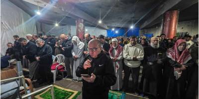 Soykırım gölgesinde geçirilen üçüncü Ramazan, bu ayın ruhunu söndüremedi