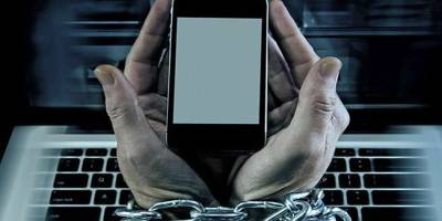 Dijitale bağımlılık: olup bitenleri kaçırmama ve paylaşma hastalığı!