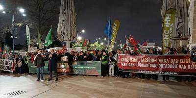 Fatih’te Filistin dayanışması: Katil İsrail, Mescid-i Aksa’dan elini çek!