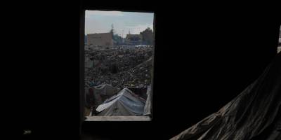 Katil İsrail 'Sarı Hat' boyunca 7 karakol ve 17 km toprak bariyer inşa etti