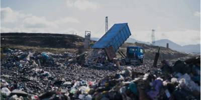 Bir çöp kamyonu (Affedersiniz, Trump demek istemiştim) gezegeninde yaşamak