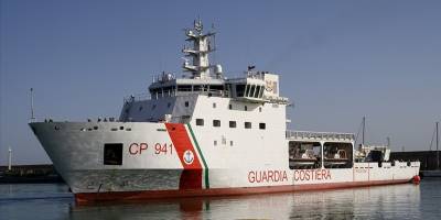 Akdeniz'de alabora olan göçmen teknesindeki 70'ten fazla kişi kayboldu