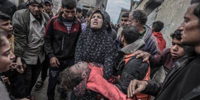 Katil İsrail 2 yılda 21 bin Filistinli çocuğu katletti