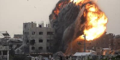 Katil İsrail Gazze'de 6 Filistinliyi katletti