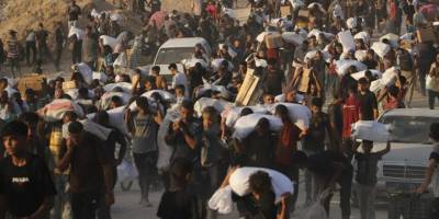 BM, Gazze'ye yardımların ulaşması için Zikim Geçidi'nin 40 günün ardından açıldığını duyurdu