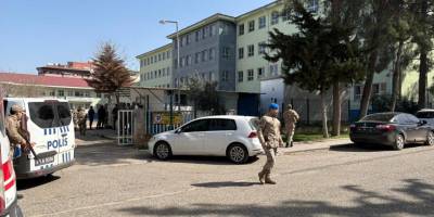 Şanlıurfa'da okula silahlı saldırı: 16 yaralı