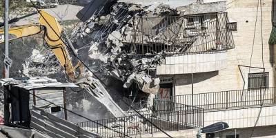 İşgal güçleri Kudüs’te Filistinlilere ait 13 binayı yıktı