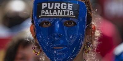 İngiltere'de 200 binden fazla kişi, hükümete Palantir şirketiyle bağları kesme çağrısı yaptı