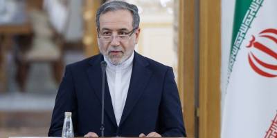 İran basını: Erakçi’nin Pakistan’a dönüşünün nükleer müzakerelerle ilgisi bulunmuyor