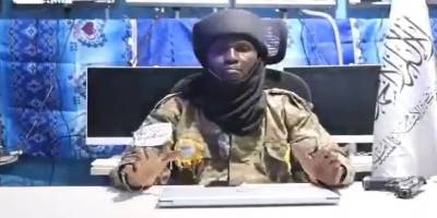 Mali’de ilerleyişini sürdüren muhalifler cunta yönetimine nefes aldırmıyor