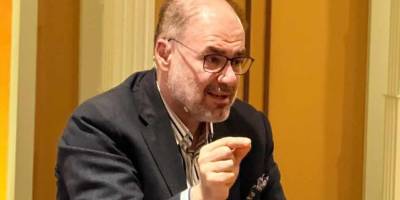 Wadah Khanfar: Ümmet son üç yüz sene içerisinde en iyi dönemlerinden birisini yaşıyor!