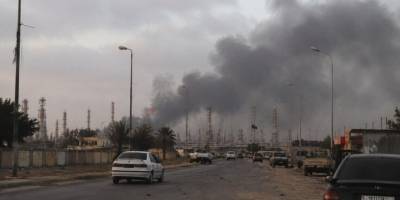 Libya'da silahlı grupların çatışması nedeniyle Zaviye Petrol Rafinerisinde çalışmalar durduruldu