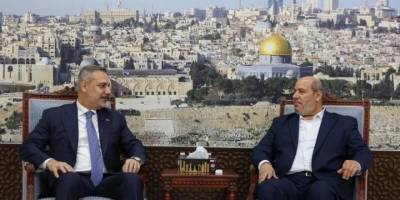 Hakan Fidan, Hamas Siyasi Büro Üyesi Halil el-Hayye'ye taziyede bulundu