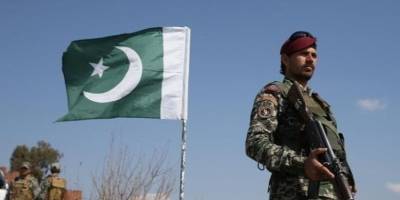 Pakistan, Suudi Arabistan'a savaş uçakları ve binlerce asker konuşlandırdı