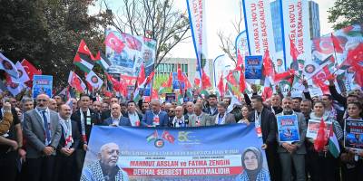 İsrail'in Küresel Sumud Filosu'na saldırısı ABD Büyükelçiliğinde protesto edildi