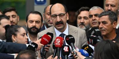Kılıçdaroğlu'nun Basın Danışmanı Sönmez: Kılıçdaroğlu göreve başladı