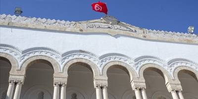 Tunus'ta Nahda Hareketi yöneticilerine hapis cezası
