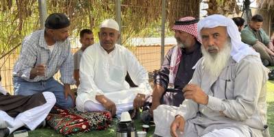 76 yıl önce Negev'den Batı Şeria'ya sürgün edilen Han el-Ahmer halkı, yeniden sürgün tehdidi altında
