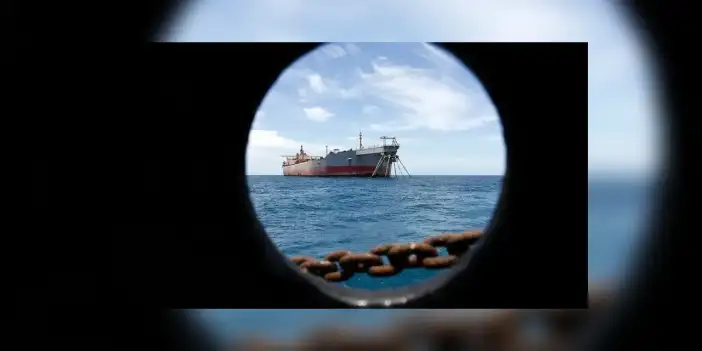 Yemen Sahil Güvenliği, Somalili korsanların Aden Körfezi'nde petrol tankeri kaçırdığını duyurdu