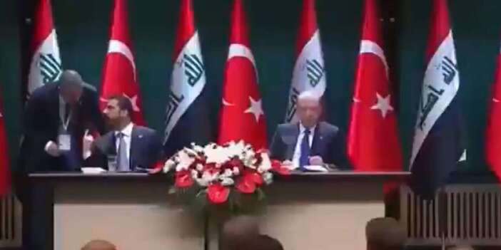Ankara’da canlı yayında imza krizi