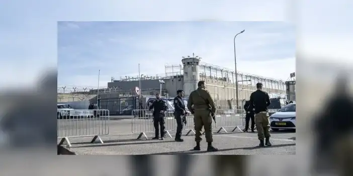 Filistin Esirler Cemiyeti: İsrail cezaevlerindeki Filistinlilere yönelik tıbbi ihlaller tüm şiddetiyle sürüyor