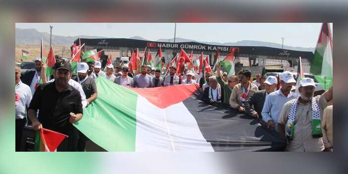 Filistin Konvoyu Irak'ta 4 gündür bekletiliyor
