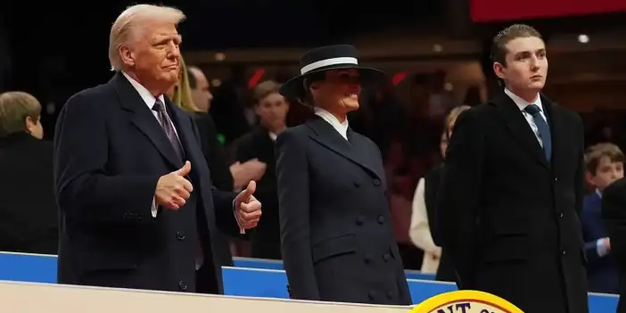 İran devlet televizyonu, Trump'ın oğlunun başına 10 milyon dolarlık ödül konulduğunu duyurdu