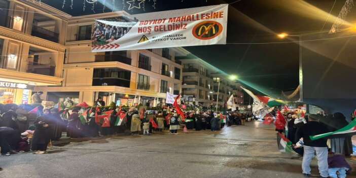 Üsküdar’da boykot nöbeti sonuç verdi! Soykırım destekçisi Mc Donalds mühürleniyor!