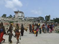Kenya'da Binlerce Kişi Evine Geri Dönüyor