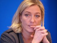Le Pen, Seçilince Namazı Yasaklayacakmış!