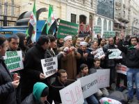 Baas Destekçisi Rusyaya Taksimde Protesto