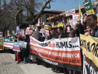 Bursa Suriye İntifadasını Selamladı